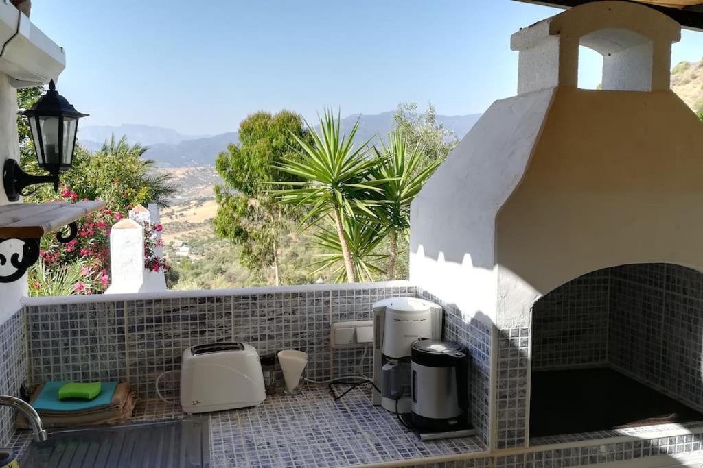 Tiny House 12M2 In Holiday Park With 55 M2 Pool Толокос Экстерьер фото